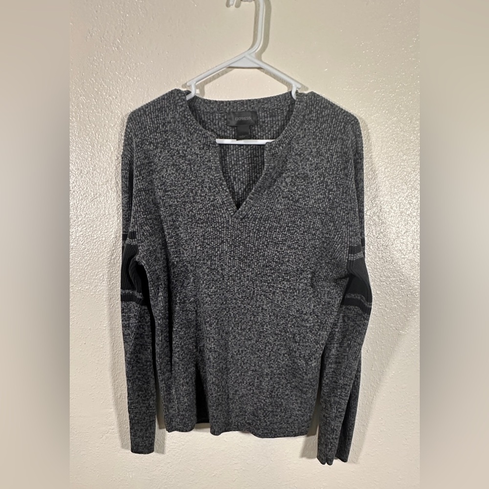 Vintage Express Women's Sweater Black & Gray V-Neck Size Medium